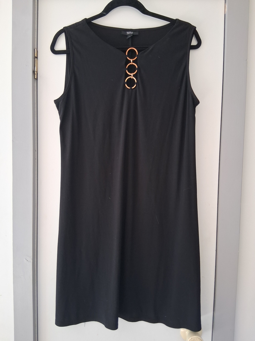NY Collection Black Sleeveless Shift Dress with Gold Ring Detail